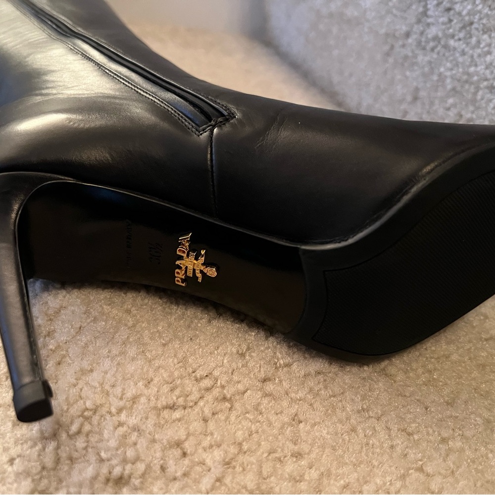 New Prada black leather point toe boots, 36.5 - Picture 5 of 11